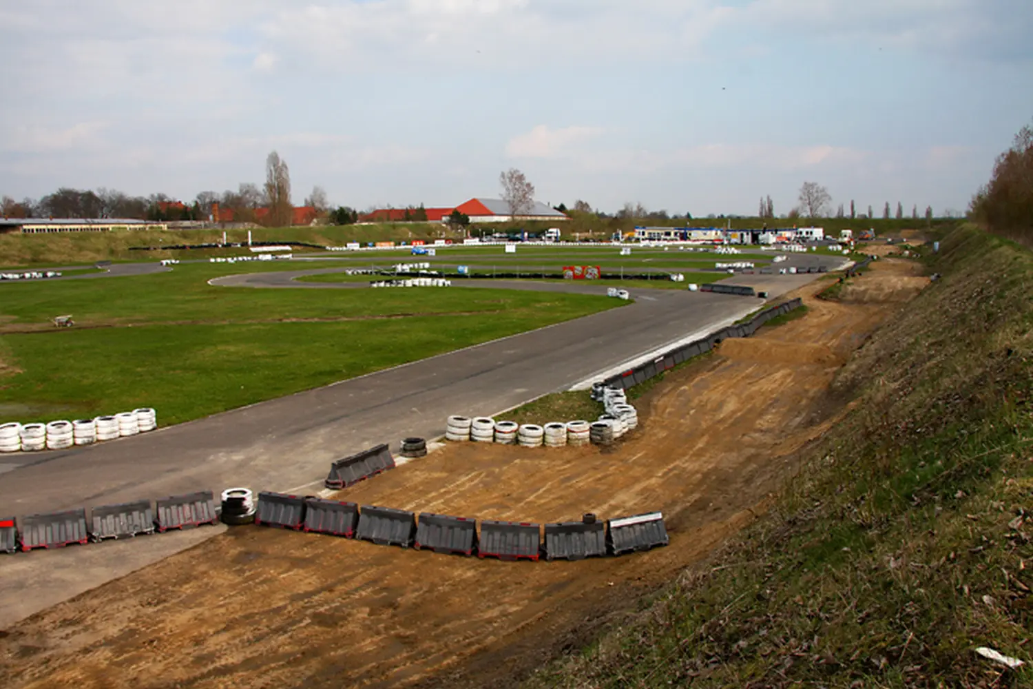 Kartbahn Schönerlinde – Kartbahn